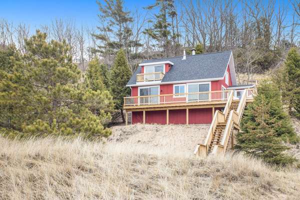 10756 Lost Valley Road, Montague, MI 49437