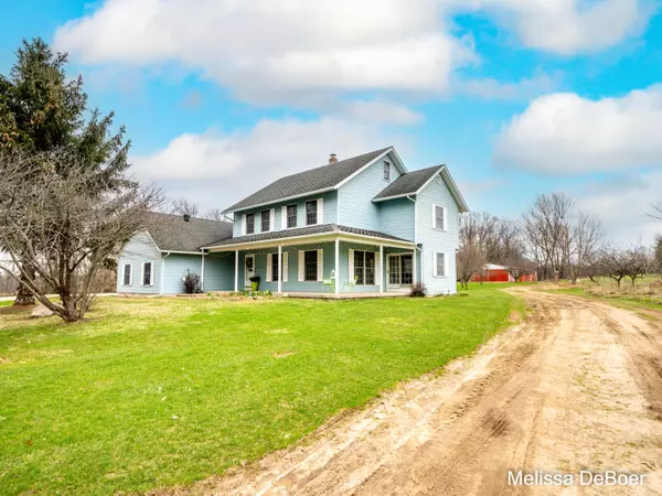 8185 S Norris Road, Delton, MI 49046