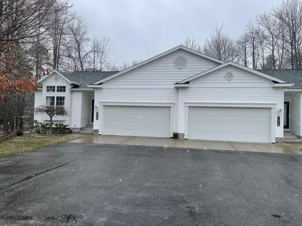 5616 Copper Sands Run, Fruitport, MI 49415