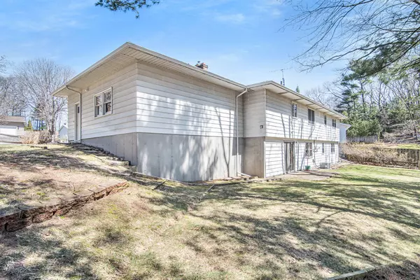 Norton Shores, MI 49441,2275 Norcrest Drive