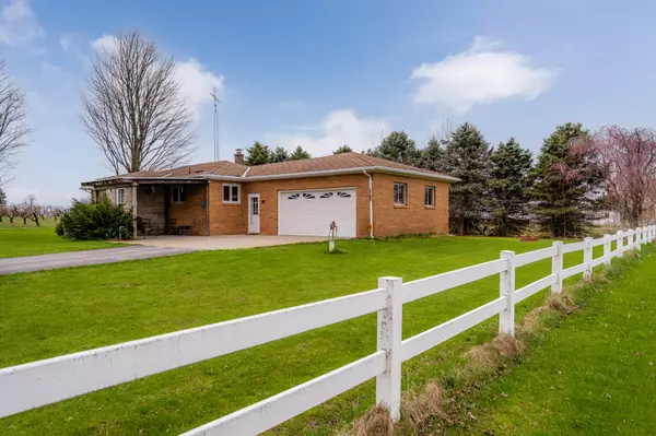 Eau Claire, MI 49111,6802 Preston Road