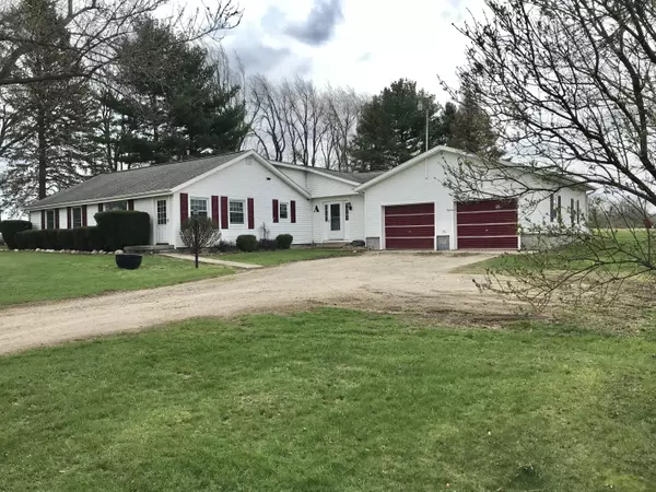 Jonesville, MI 49250,4511 North Adams Road