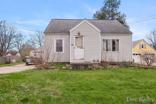 3775 Benjamin NE Avenue, Grand Rapids, MI 49525