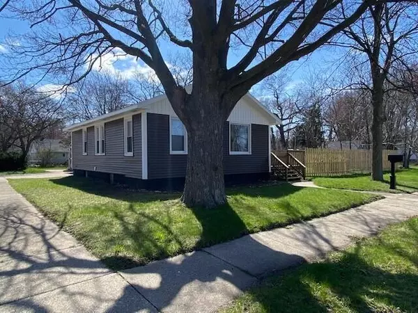 2900 Glade Street, Muskegon Heights, MI 49444