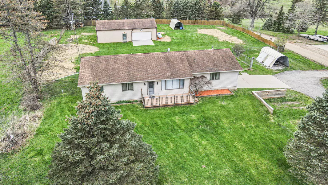 4100 Norvell Road, Grass Lake, MI 49240