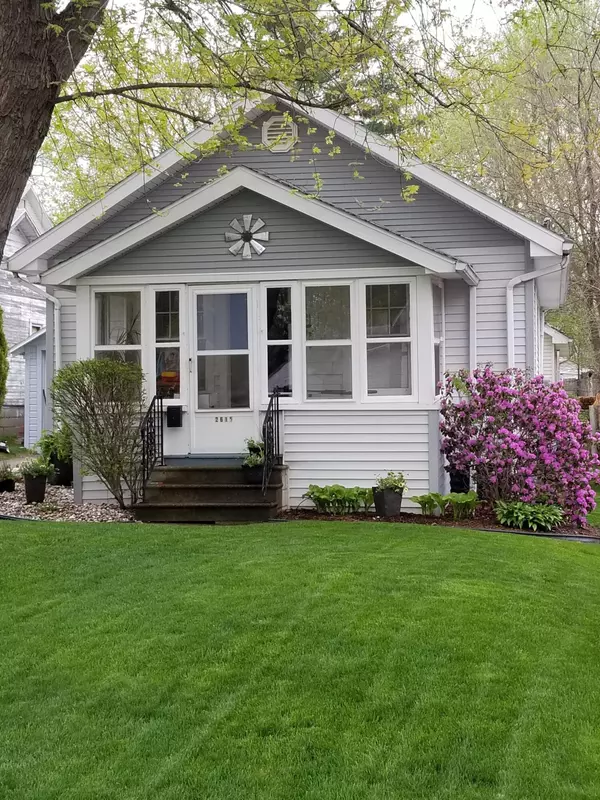 2615 Bow Street, Jackson, MI 49203