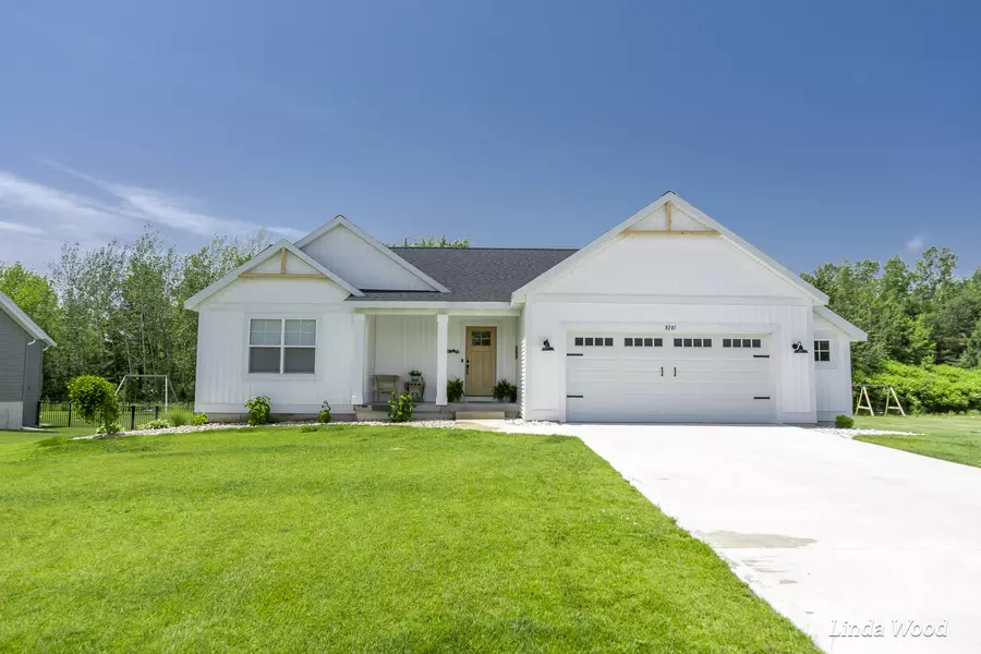 9241 Shoreway Drive, West Olive, MI 49460
