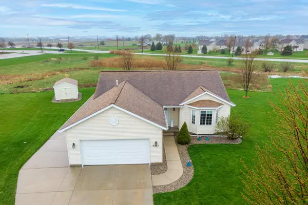 4107 Jesslee Drive, Hudsonville, MI 49426