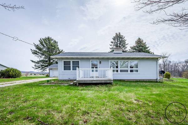 7336 S 48th Avenue, Montague, MI 49437