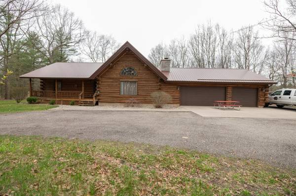 11727 Henderson Road, Montague, MI 49437