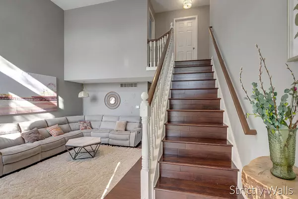 Ada, MI 49301,1033 Dogwood Meadows SE Drive