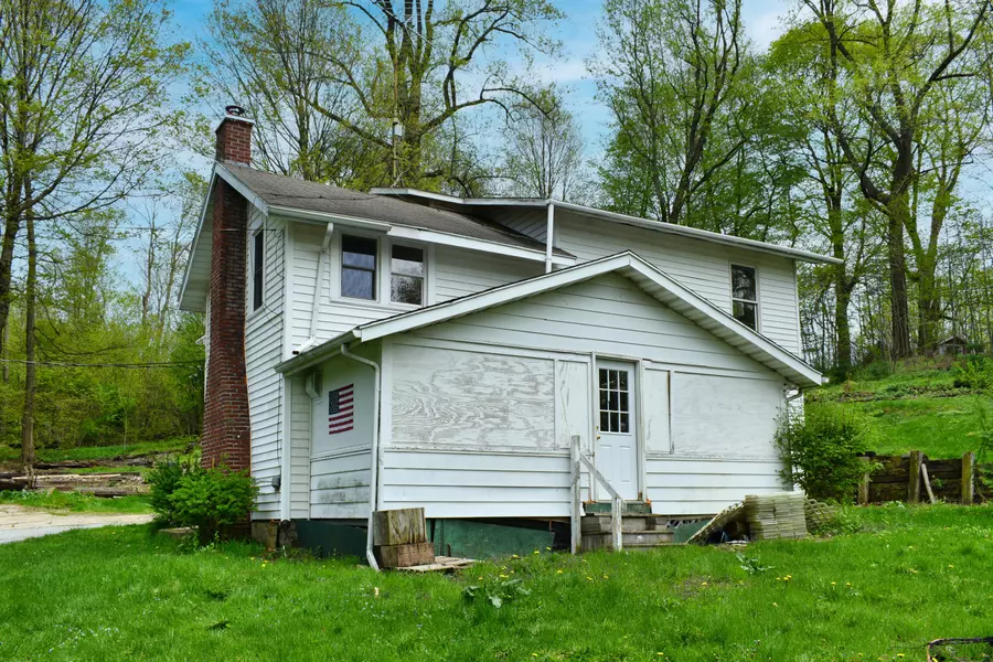 54879 Indian Lake Road, Dowagiac, MI 49047