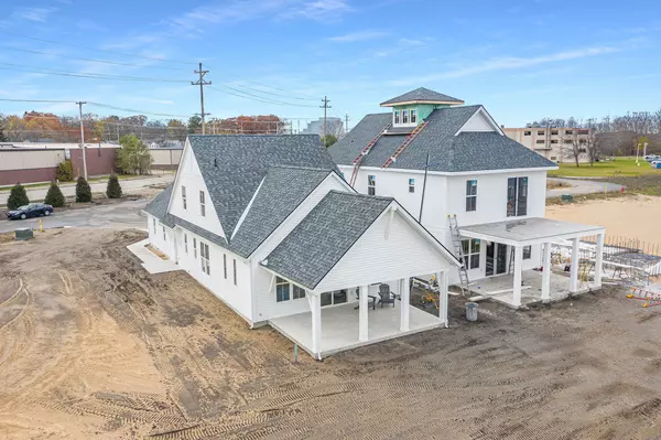 946 Boardwalk Cove Drive #3, Muskegon, MI 49441