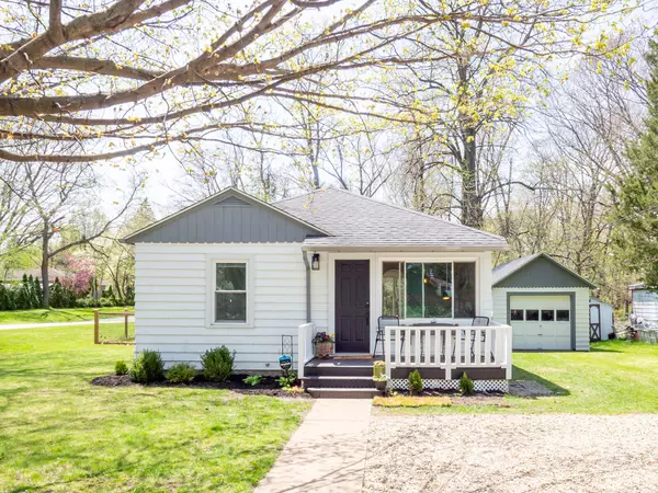 232 S Barker Street, New Buffalo, MI 49117