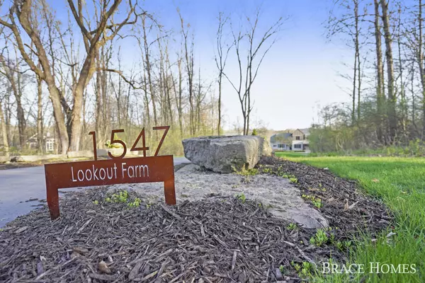 Ada, MI 49301,1547 Lookout Farm NE Drive