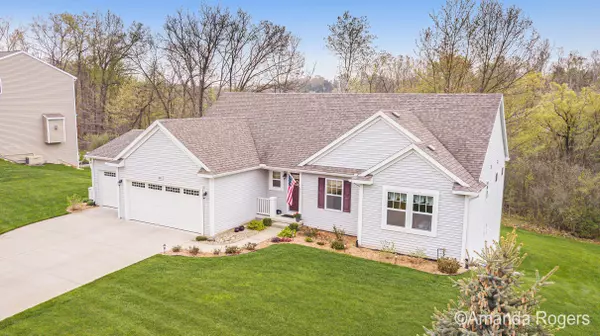 Alto, MI 49302,9242 Trafalgar SE Drive