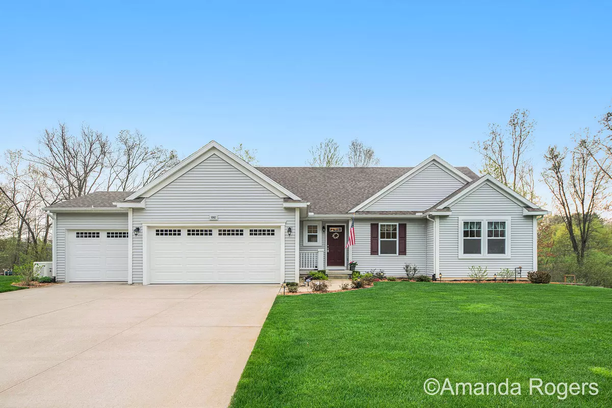 Alto, MI 49302,9242 Trafalgar SE Drive