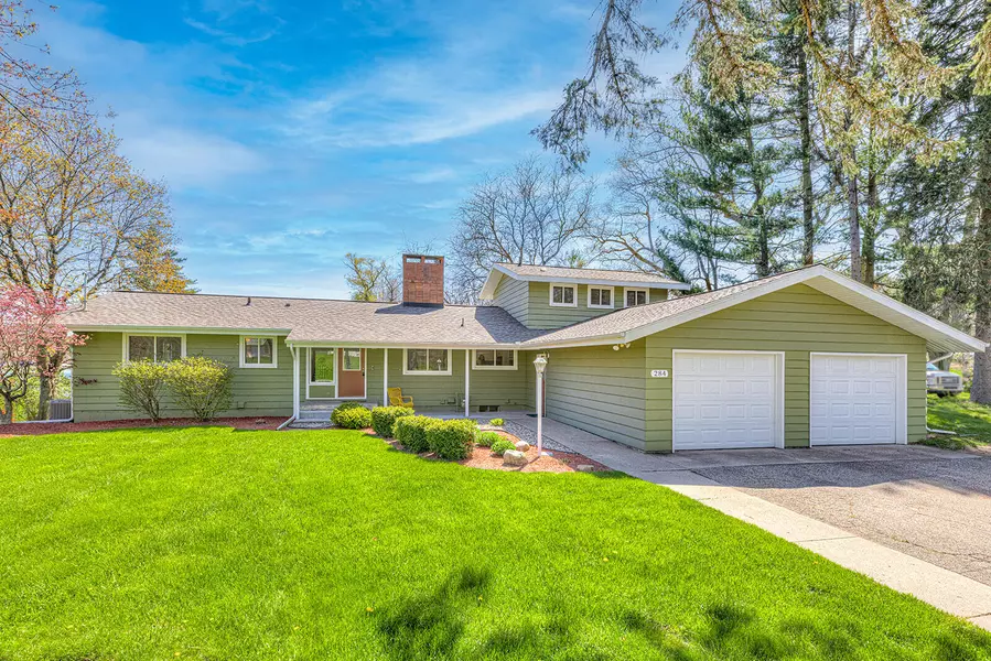 284 Lake Hills Drive, Concord, MI 49237
