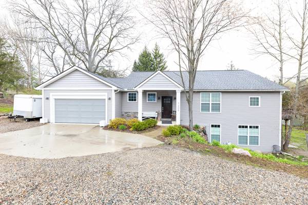 7309 Centerhill Road, Brighton, MI 48116