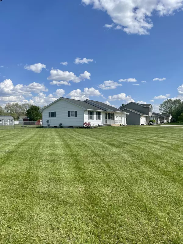 Adrian, MI 49221,4706 Robin Hood Trail