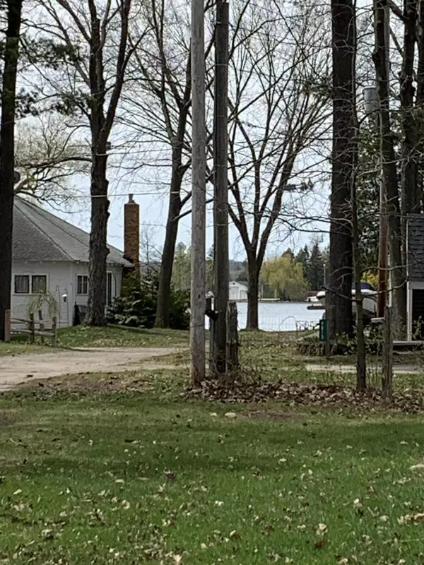 Chippewa Lake, MI 49320,9788 Oak Street