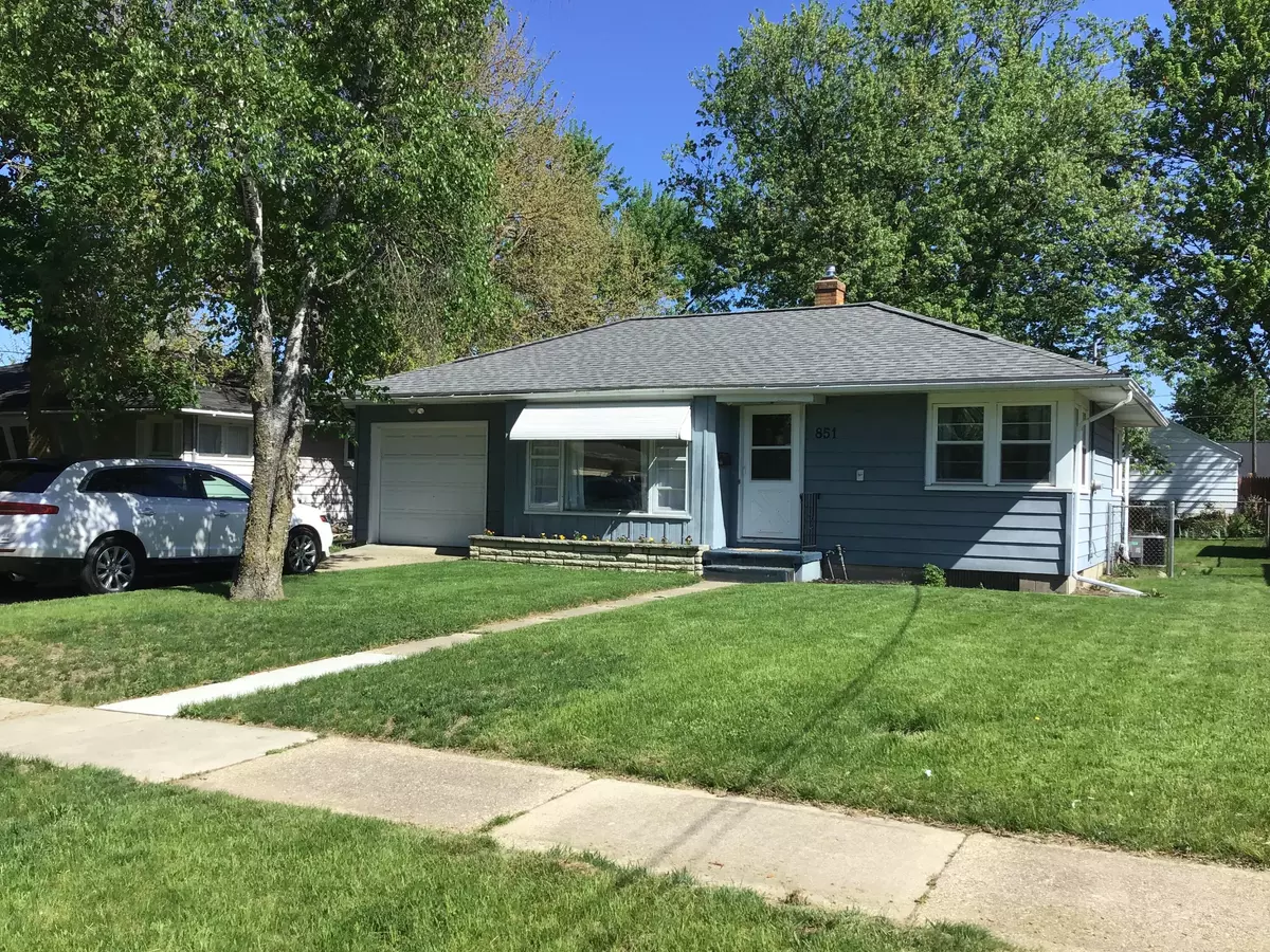 Wyoming, MI 49509,851 Buckingham SW Street