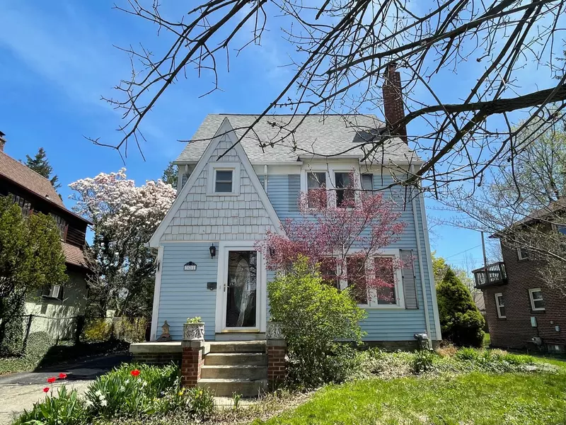 321 S Jenison Avenue, Lansing, MI 48915