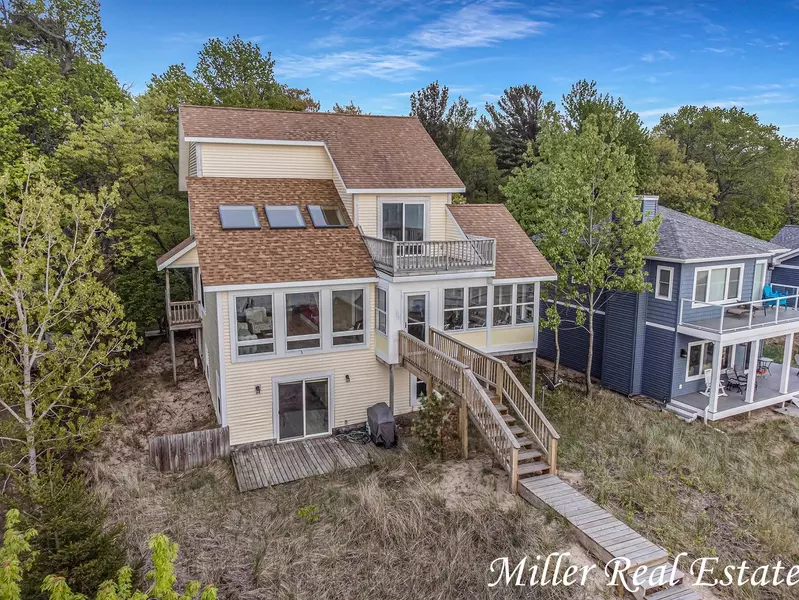665 N Golden Sands Drive, Mears, MI 49436