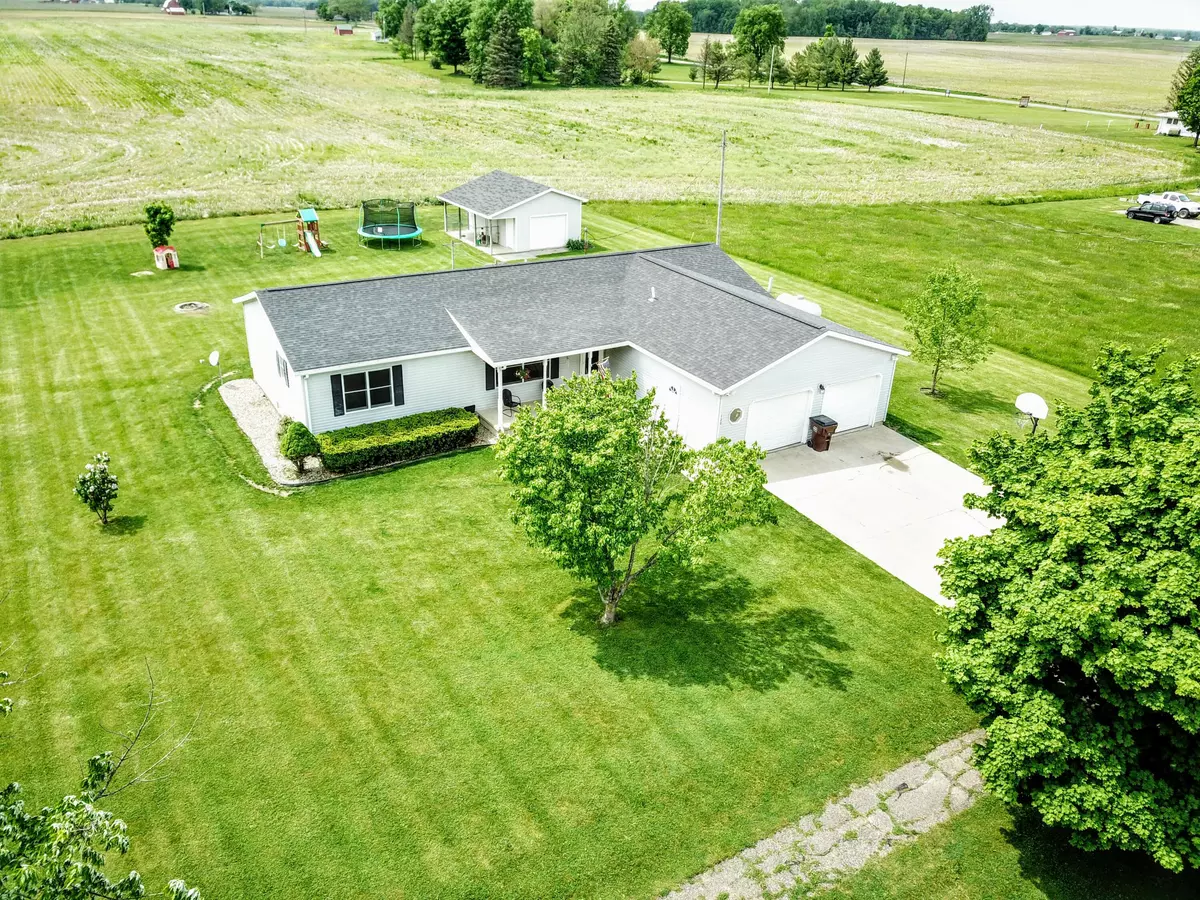 Waldron, MI 49288,120 Larry Drive