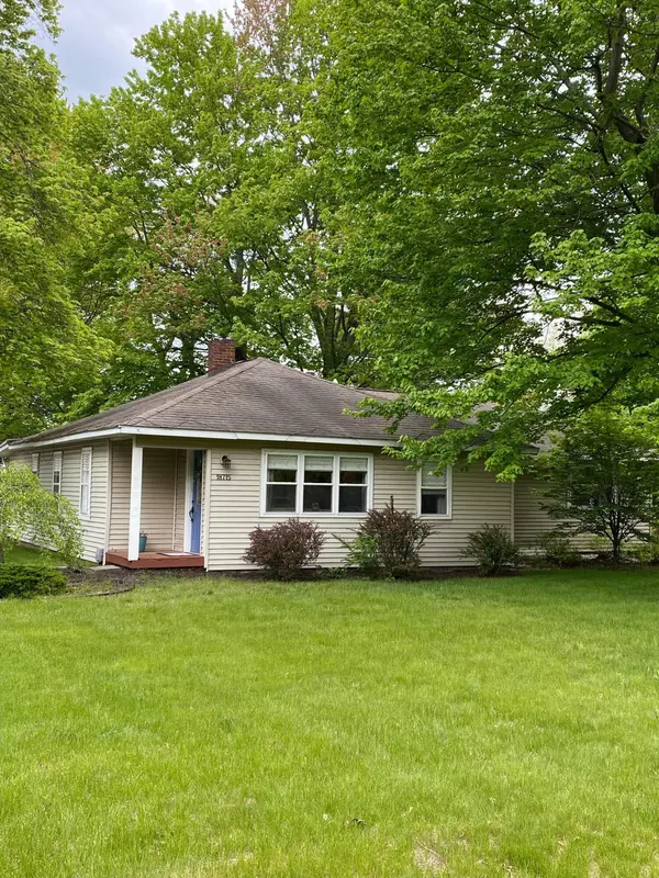 18715 West Spring Lake Road, Spring Lake, MI 49456