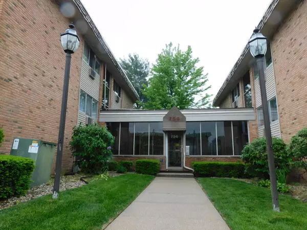 756 W Kilgore Road #308,  Kalamazoo,  MI 49008