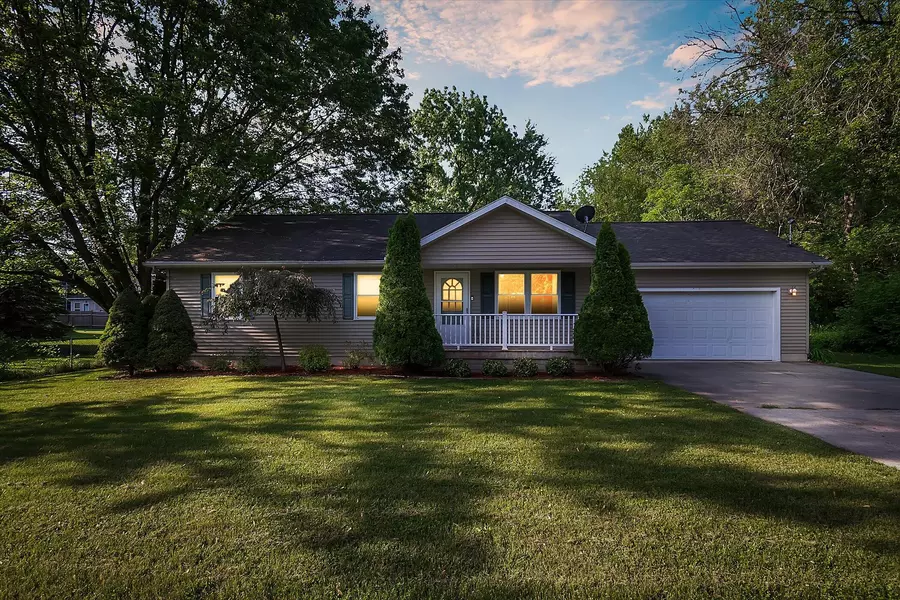 245 Wimple Street, Grass Lake, MI 49240