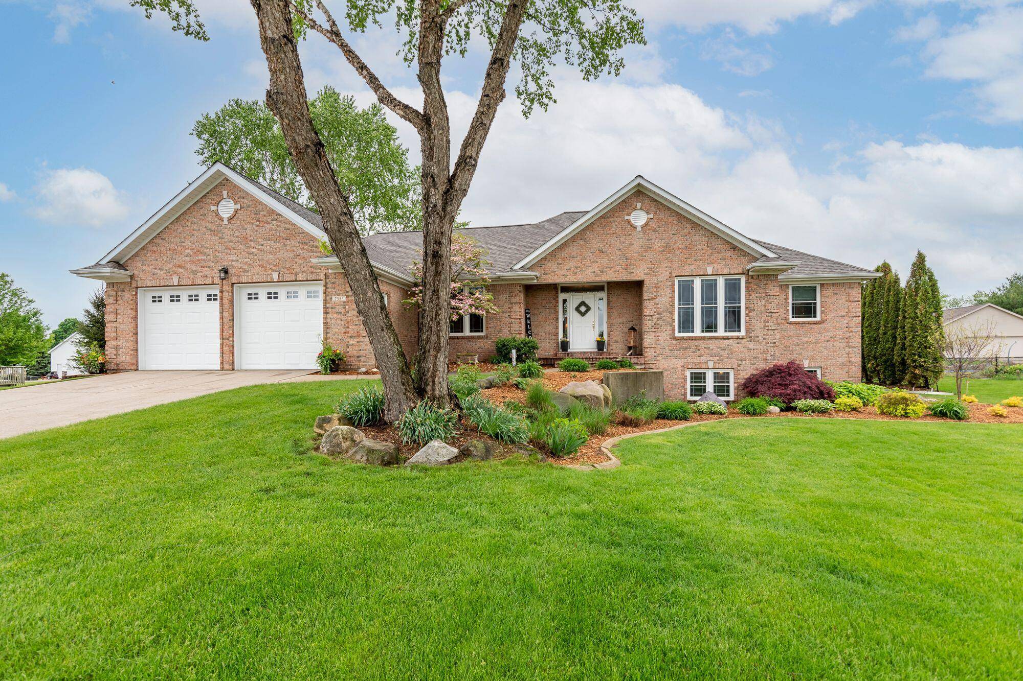 7355 Indigo Ridge SW Drive, Byron Center, MI 49315
