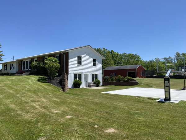 13391 Bailey Road, Bailey, MI 49303