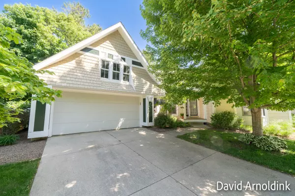 Holland, MI 49424,985 Sunflower Court