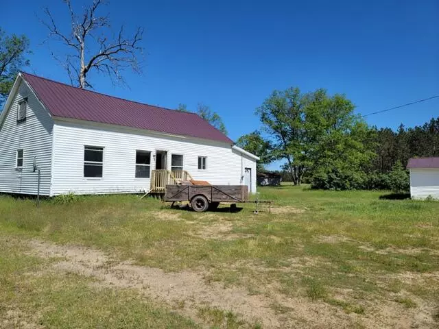 8465 S Michcon Avenue, Baldwin, MI 49304