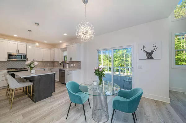 Kalamazoo, MI 49009,1998 Sienna Street