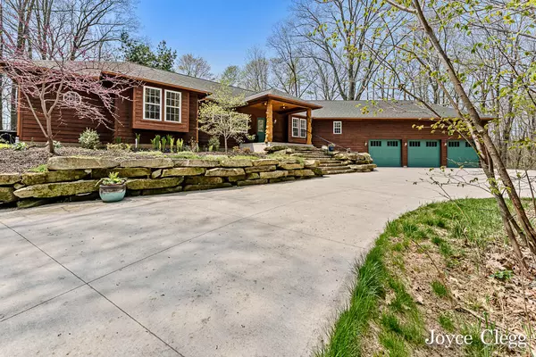 West Olive, MI 49460,5335 Sand Drive