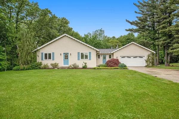 13989 Cypress Avenue, Sand Lake, MI 49343