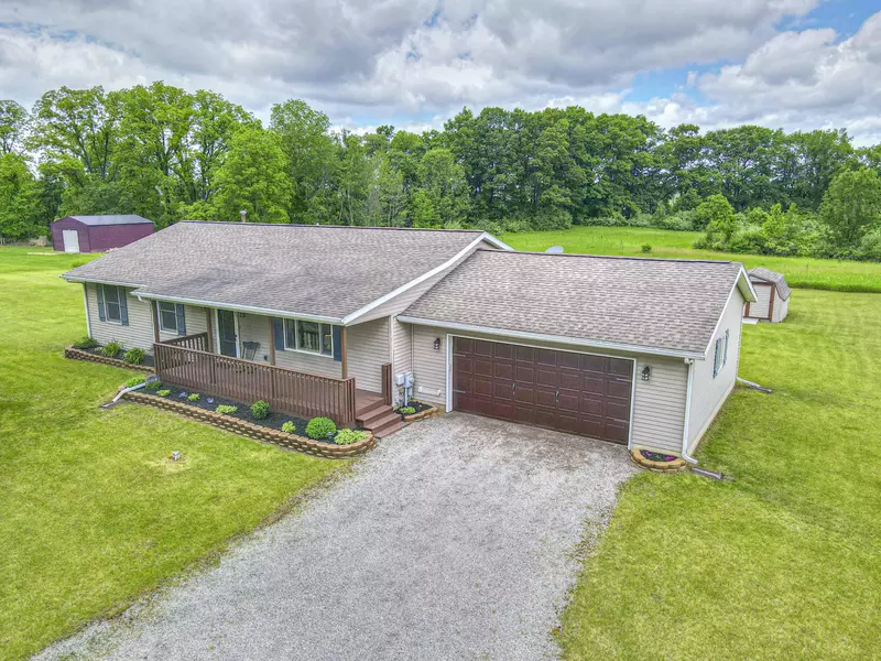 9824 Seymour Road, Grass Lake, MI 49240