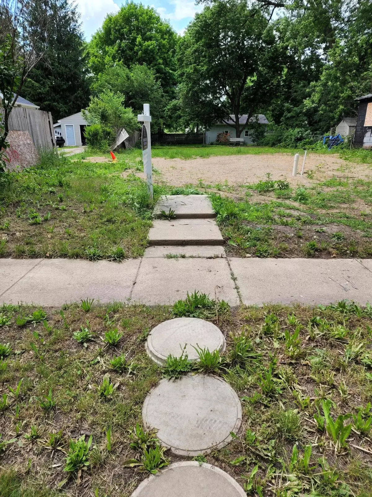 Marshall, MI 49068,316 S Linden Street