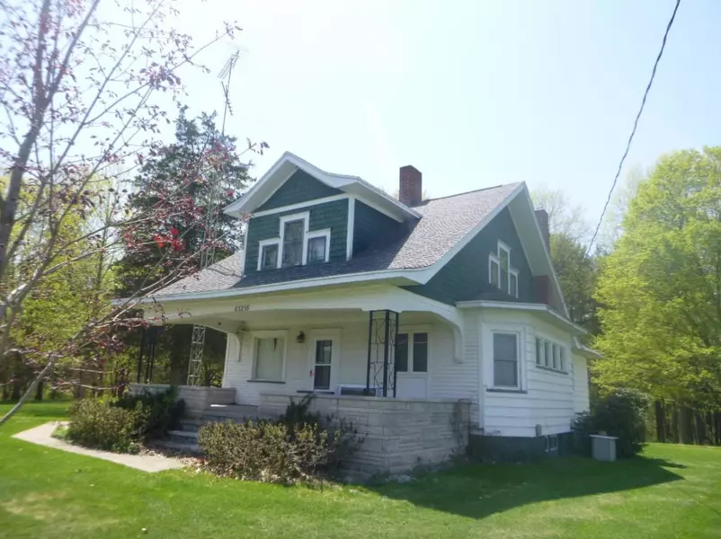 63238 CR 365, Lawrence, MI 49064