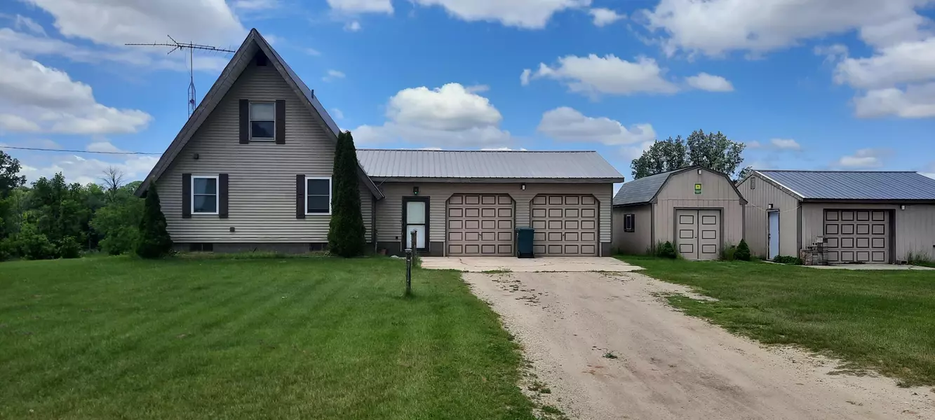 5741 Squires Road, Conklin, MI 49403