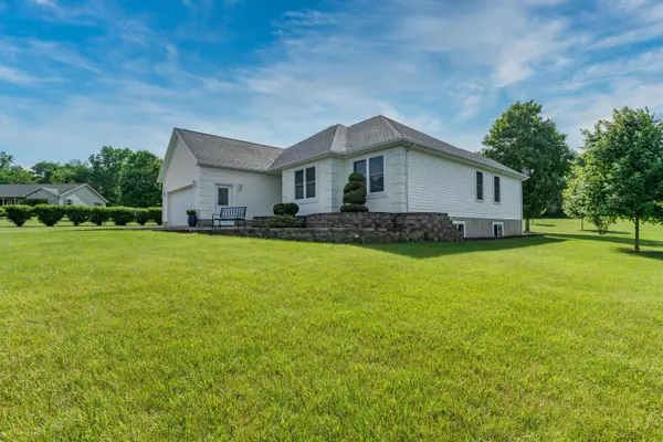 Jonesville, MI 49250,1441 Red Clover Hills Drive