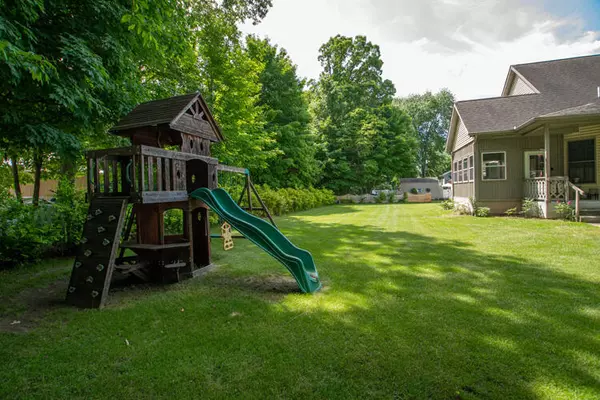 Edwardsburg, MI 49112,71019 Northwood Drive