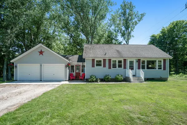 6348 144th Avenue, Holland, MI 49423