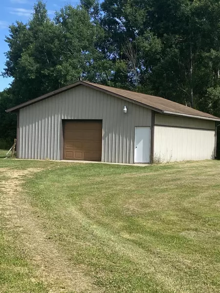 27740 Co Rd 665, Bloomingdale, MI 49026