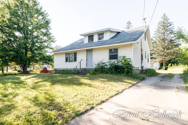 5971 West River NE Drive, Belmont, MI 49306