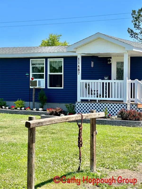 Hubbardston, MI 48845,11487 Sloan Road