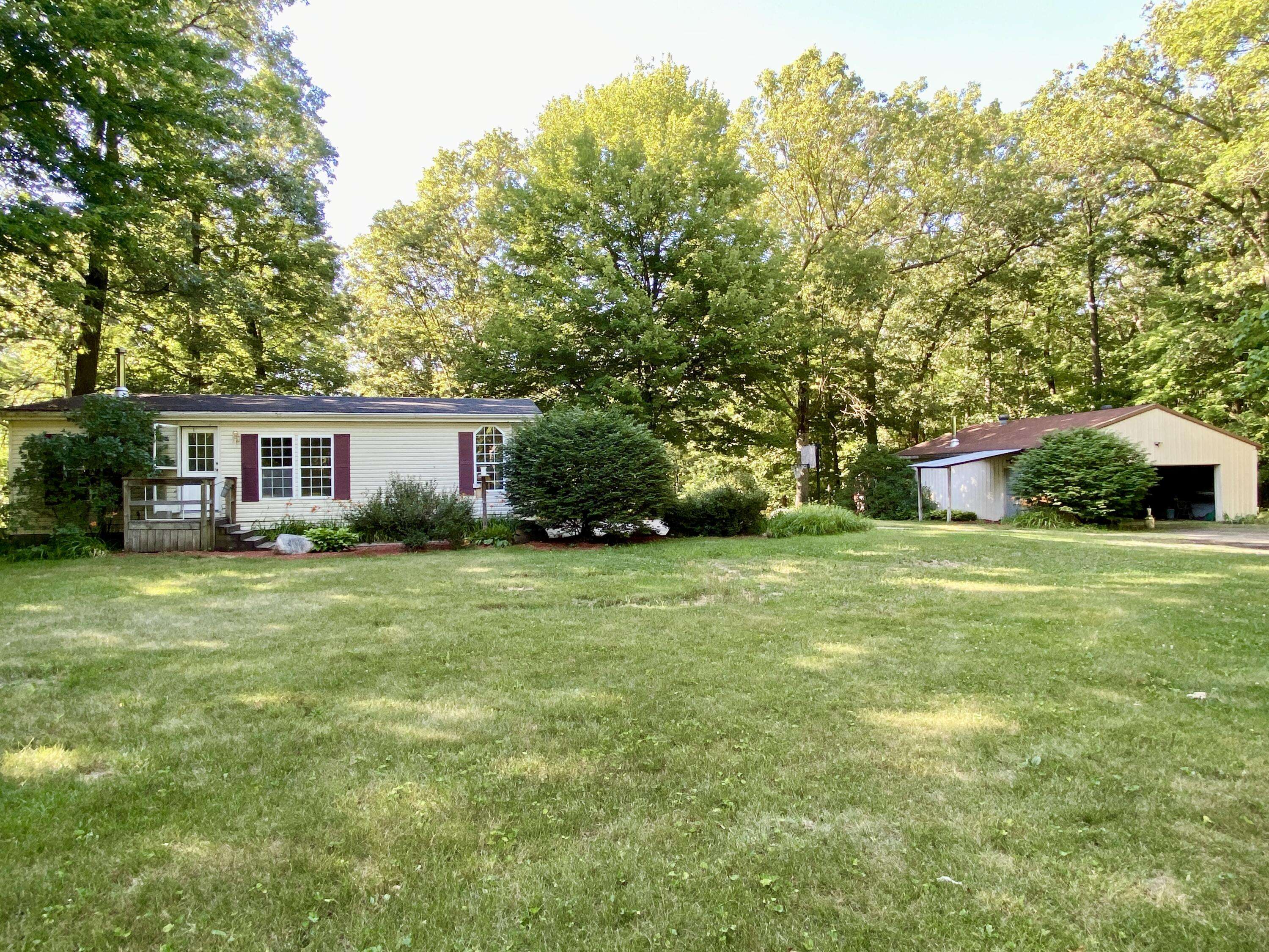 1197 E 98th Street, Grant, MI 49327